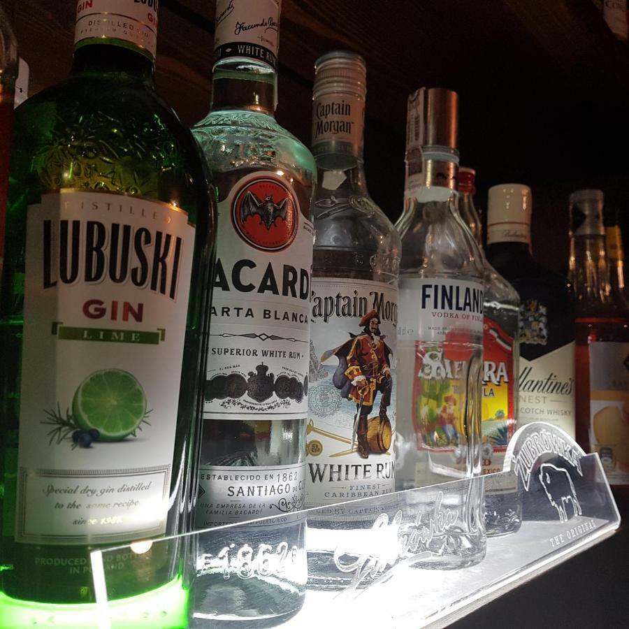 Folwark Tumiany Pokoje & Restauracja Luaran gambar